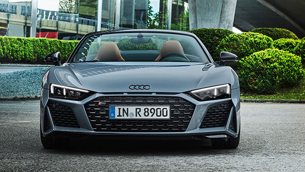 Dubai Police के बेड़े में शामिल हुईं दो Audi R8 Coupe सुपरकार, सामने आईं तस्वीरें