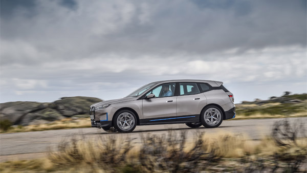 BMW India ने जारी किया नई iX Electric SUV का टीजर, 13 दिसंबर को होने वाली है पेश