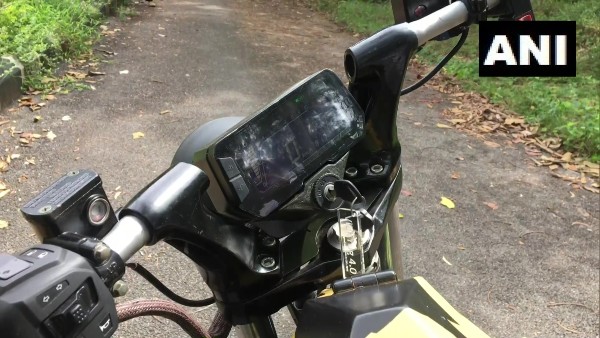 NIT कर्नाटक ने जंगलों में निगरानी के लिए विकसित की e-Bike, सौर ऊर्जा से होती है चार्ज