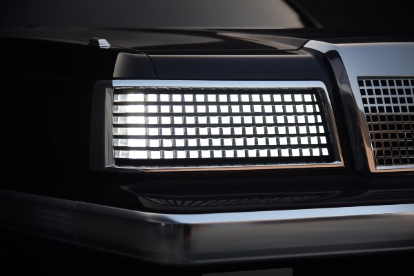 Hyundai Motor ने Heritage Series Grandeur सेडान का किया खुलासा, बेहतरीन रेट्रो लुक में हुई पेश Hyundai Motor ने Heritage Series Grandeur सेडान का किया खुलासा, बेहतरीन रेट्रो लुक में हुई पेश