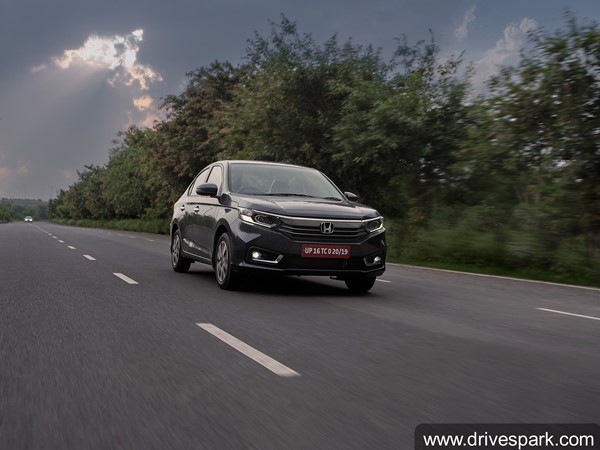 Honda Cars Offers November 2021: होंडा की कारों पर नवंबर में करें 38,608 रुपये की बचत, जानें डिस्काउंट