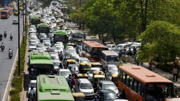 हारियाणा में लागू हो सकता है वाहनों के लिए ऑड-इवेन नियम, जानें क्या है सरकार की योजना
