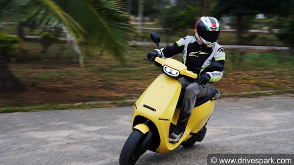 Ola Electric ने नीदरलैंड दूतावास के लिए डिजाइन किया स्पेशल स्कूटर, 9 स्कूटरों की देगी डिलीवरी