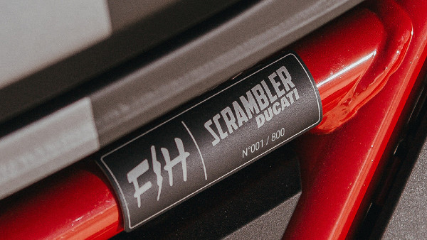 Ducati ने भारत में लाॅन्च की 11 लाख रुपये की नई बाइक, जानें क्या हैं खूबियां