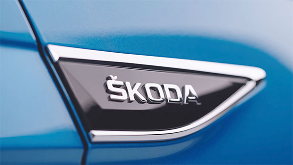Skoda Slavia Review: स्कोडा की स्लाविआ का कैसा है लुक? वैरिएंट, फीचर्स, इंजन जानकारी