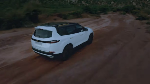 Tata Safari Gold Edition का नया TVC कंपनी ने किया जारी, दिखाया SUV का धांसू लुक