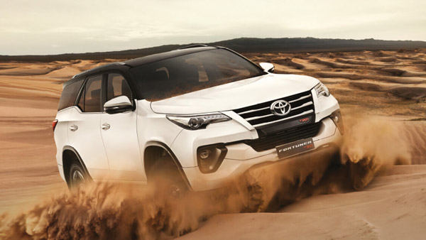 Toyota Kirloskar ने IndusInd Bank से मिलाया हाथ, मिलेंगी बेहतर फाइनेंस सुविधाएं