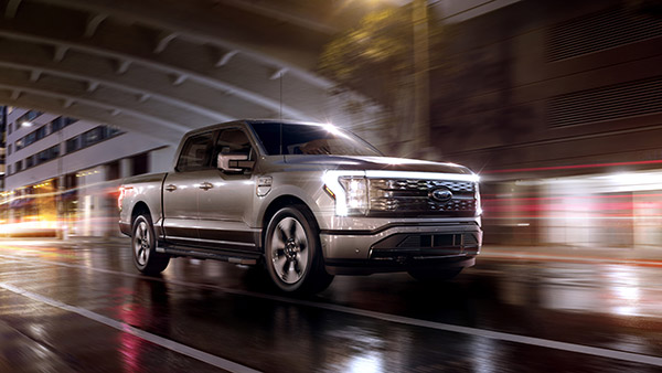 Ford F-150 Lightning: फोर्ड की इस इलेक्ट्रिक ट्रक को मिली जबरदस्त बुकिंग, जानें क्या है खास