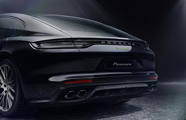 Porsche Panamera Platinum Edition अब भारतीय बाजार में उपलब्ध, जानें क्या है खास और कीमत