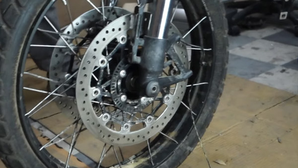 करवाना चाहते हैं बाइक में माॅडिफिकेशन? जानें क्या है कानूनी प्रक्रिया और कैसे लें आरटीओ से अनुमति