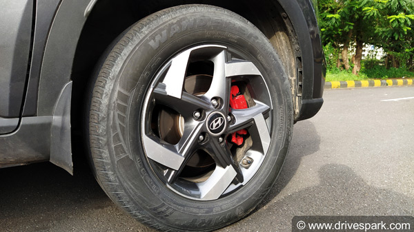 Hyundai ला रही Venue का फेसलिफ्ट वर्जन, जानें क्या होगा नया