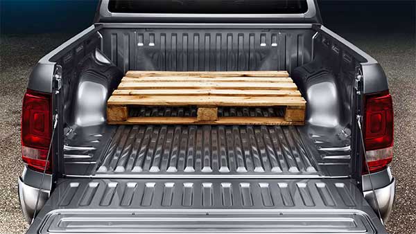 नई Volkswagen Amarok का टीजर हुआ जारी, नए अवतार में अगले साल पेश होगी पिक-अप एसयूवी