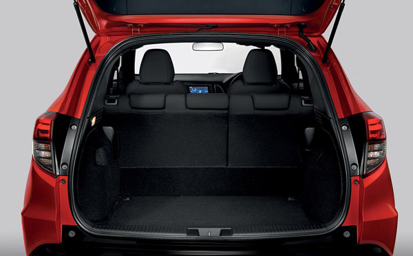 Honda ने नई HR-V एसयूवी का टीजर किया जारी, चुनिंदा बाजारों में होगी लाॅन्च