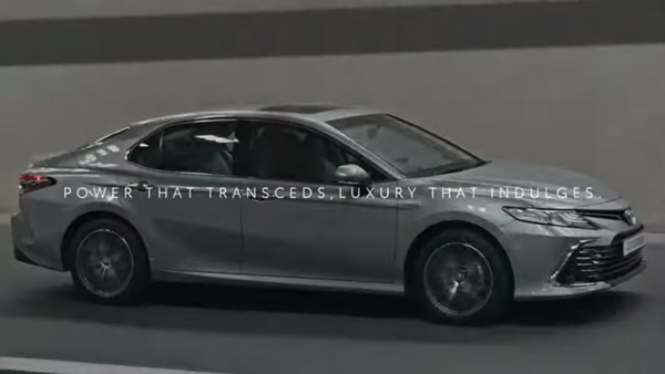 Toyota Camry को जल्द किया जाएगा भारत में लॉन्च, कंपनी ने जारी किया नया टीजर वीडियो