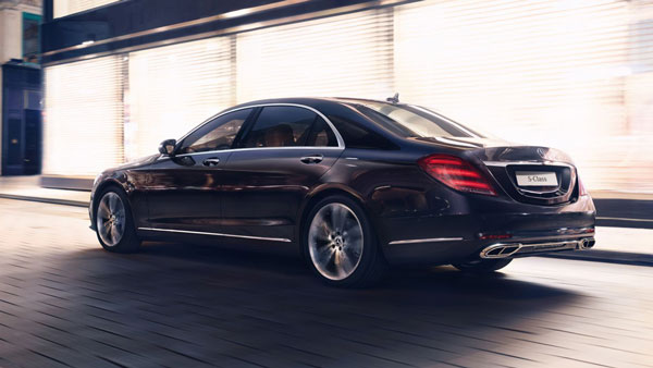 Mercedes Benz India ने बीते साल बेचीं 11,242 यूनिट्स कारें, अन्य लग्जरी ब्रांड्स को किया पीछे