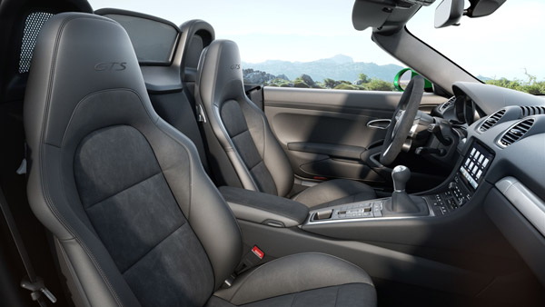 Porsche ने भारत में लाॅन्च की दो शानदार कारें, कीमत 1 करोड़ रुपये से भी ज्यादा