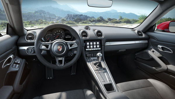 Porsche ने भारत में लाॅन्च की दो शानदार कारें, कीमत 1 करोड़ रुपये से भी ज्यादा