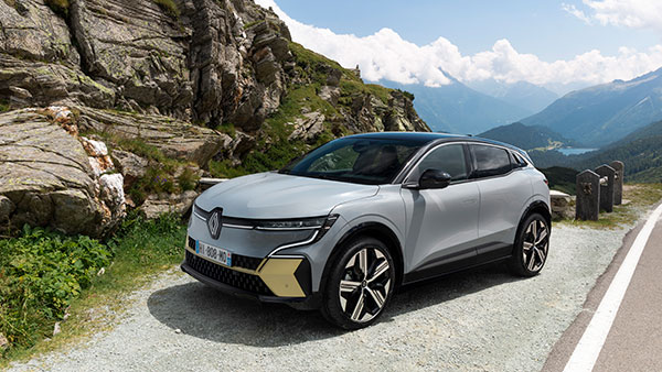 Renault 2030 तक यूरोप में बनना चाहती इलेक्ट्रिक कार निर्माता कंपनी, जानें क्या है योजना