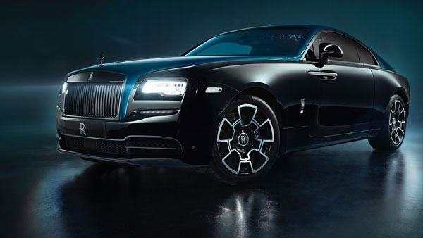 117 सालों में पहली बार Rolls Royce ने 2021 में बेची सबसे ज्यादा कारें, जानें कितनी कारों की हुई बिक्री