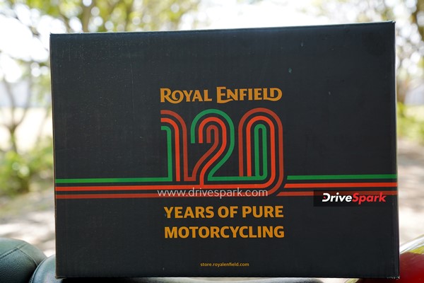 Royal Enfield Limited Edition हेलमेट रिव्यू: नजर आती है कंपनी की 120 सालों पुरानी विरासत