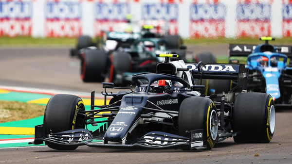 रूस-यूक्रेन युद्ध के बीच रद्द हुआ रशियन Formula-1 Grand Prix, खिलाड़ियों ने रेस से बनाई दूरी