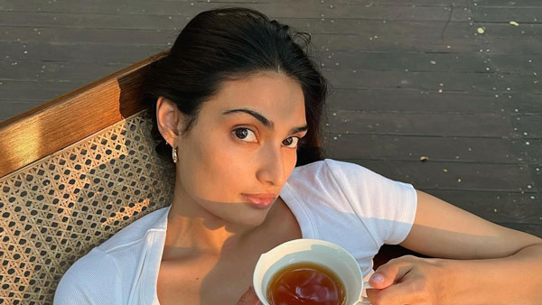 अदाकारा अथिया शेट्टी ने खरीदी नई Audi Q7 SUV, जानें क्या है कीमत और फीचर्स