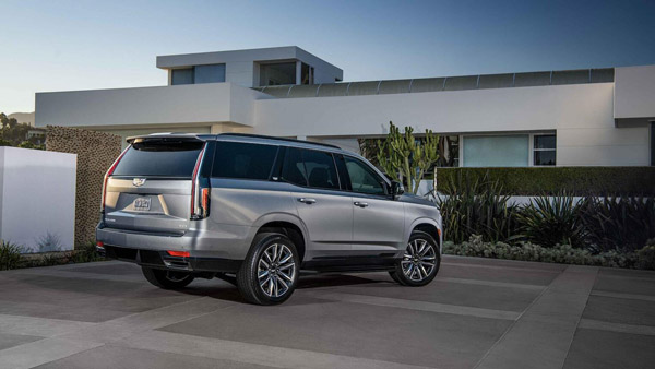 Mukesh Ambani के गैराज में शामिल हुई नई Cadillac Escalade SUV, जानें क्या है खास इस कार में