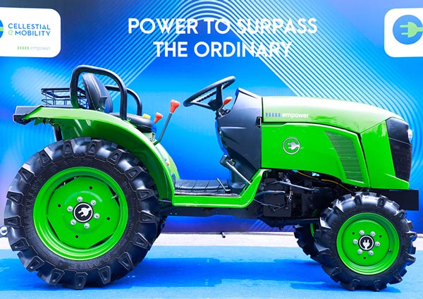 भारत से मेक्सिको निर्यात की जाएगी ये इलेक्ट्रिक ट्रैक्टर, खेती को बनाएगी प्रदूषण मुक्त भारत से मेक्सिको निर्यात की जाएगी ये इलेक्ट्रिक ट्रैक्टर, खेती को बनाएगी प्रदूषण मुक्त