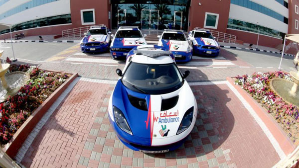 दुबई ने एम्बुलेंस सेवा में शामिल की 26 करोड़ रुपये की कार, नाम है Lykan HyperSport Responder दुबई ने एम्बुलेंस सेवा में शामिल की 26 करोड़ रुपये की कार, नाम है Lykan HyperSport Responder