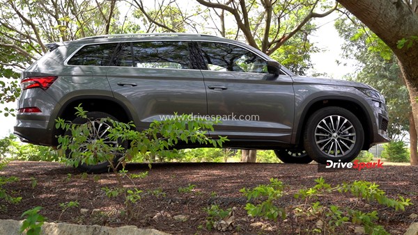 Skoda Auto India ने भारतीय बाजार में बेचीं 3,009 यूनिट कारें, बिक्री में आई 200 प्रतिशत की बढ़त