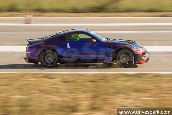 2022 के लिए VROOM Drag रेस आई वापस: जानें भारत में सबसे बड़े ड्रैग मीट के बारे में 2022 के लिए VROOM Drag रेस आई वापस: जानें भारत में सबसे बड़े ड्रैग मीट के बारे में