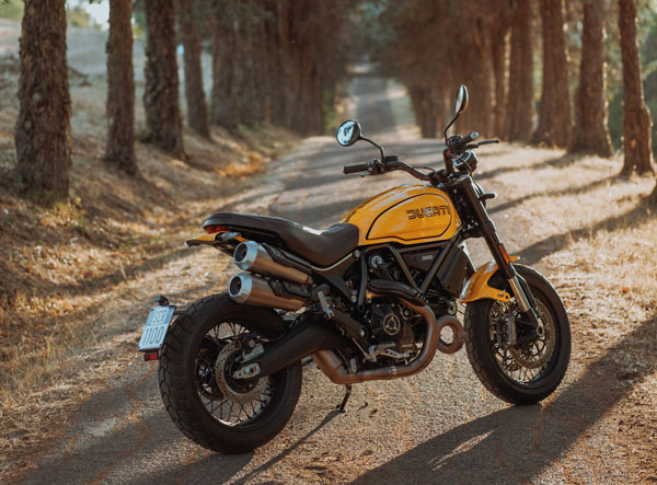 Ducati Scrambler 1100 Tribute PRO भारतीय बाजार में हुई लॉन्च, जानें क्या है कीमत और फीचर्स