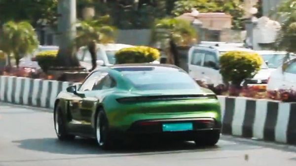 एंजल ब्रोकिंग के CEO Dinesh Thakkar ने खरीदी Porsche Taycan Turbo S, जानें क्या हैं इसके फीचर्स एंजल ब्रोकिंग के CEO Dinesh Thakkar ने खरीदी Porsche Taycan Turbo S, जानें क्या हैं इसके फीचर्स