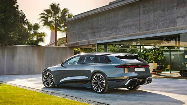 Audi की यह इलेक्ट्रिक कार एक बार चार्ज करने पर चलेगी 700 किमी, भरी है बेहतर लग्जरी फीचर्स से