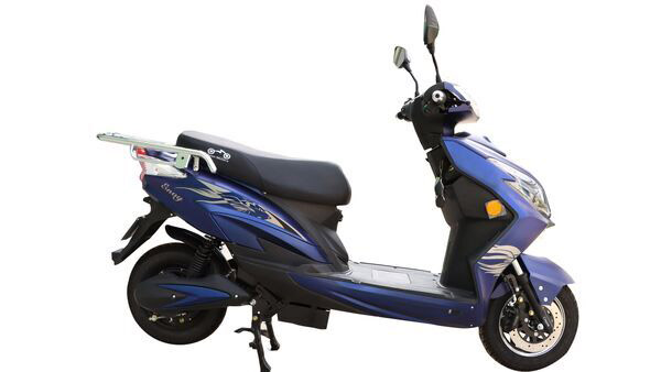 Crayon Motors ने लॉन्च किया नया Envy इलेक्ट्रिक स्कूटर, जानें क्या है कीमत, रेंज और फीचर्स