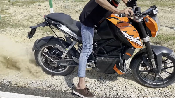 KTM Duke बाइक को बनाया इलेक्ट्रिक मोटरसाइकिल, 140 किमी/घंटा है इसकी टॉप-स्पीड