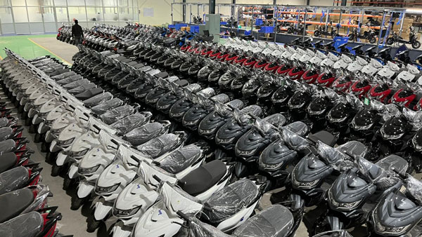 HOP Electric स्कूटर्स के साथ मिलेगी मुफ्त एक्सेसरीज, कंपनी त्योहारी सीजन पर दे रही है ऑफर