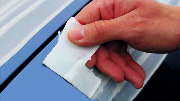 होली के रंगों से नहीं होगा कार का रंग खराब, आपनाएं ये आसान टिप्स और ट्रिक्स