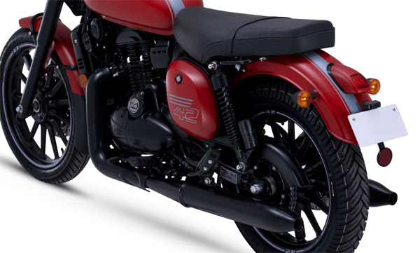 क्लासिक लेजेंड्स ने महाराष्ट्र में एक दिन में की 500 बाइक्स की डिलीवरी