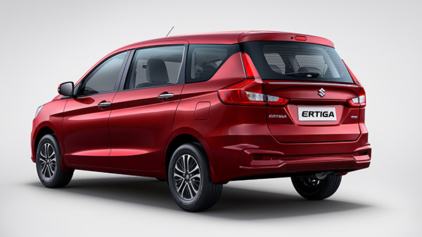 जानिए 2022 Maruti Suzuki Ertiga के किस वेरिएंट में हैं कौन से फीचर्स और क्या है उनकी कीमत