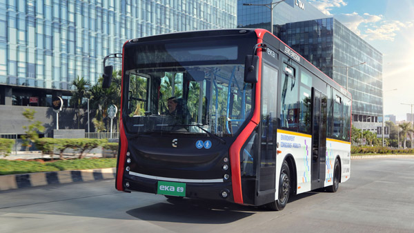 EKA E9 प्योर इलेक्ट्रिक बस भारतीय बाजार में हुई लॉन्च, जानें क्या हैं इस बस फीचर्स