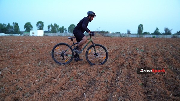 Firefox Bad Attitude X, क्या है एक बेहतरीन माउंटेन और रोड बाइक, जानने के लिए पढ़ें रिव्यू