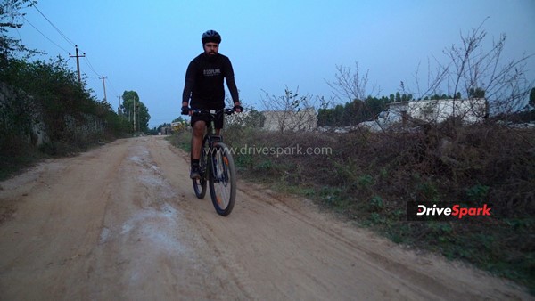 Firefox Bad Attitude X, क्या है एक बेहतरीन माउंटेन और रोड बाइक, जानने के लिए पढ़ें रिव्यू