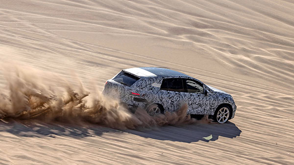 Mercedes Benz EQS SUV का टीजर कंपनी ने किया जारी, 19 अप्रैल को होने वाला है खुलासा