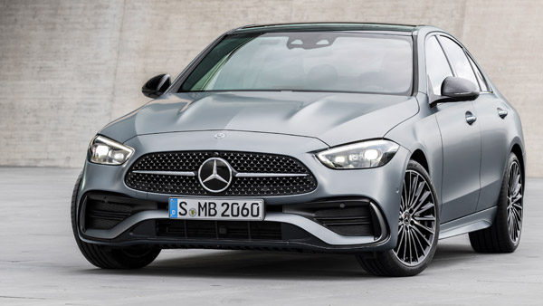 मर्सिडीज-बेंज मई 2022 में पेश करेगी नई C-Class सेडान, जानें क्या होंगे फीचर्स