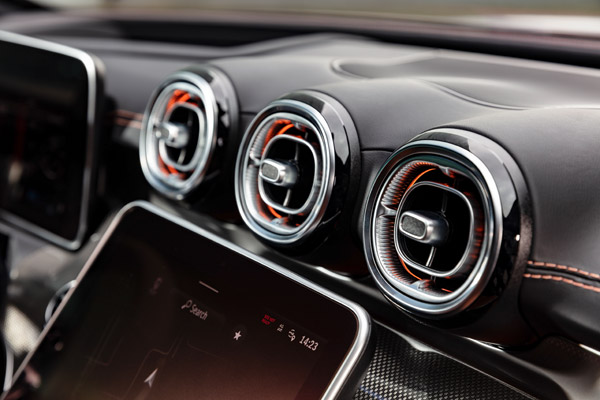 मर्सिडीज-बेंज ने नई सी-क्लास सेडान का उत्पादन किया शुरू, जल्द होगी लाॅन्च