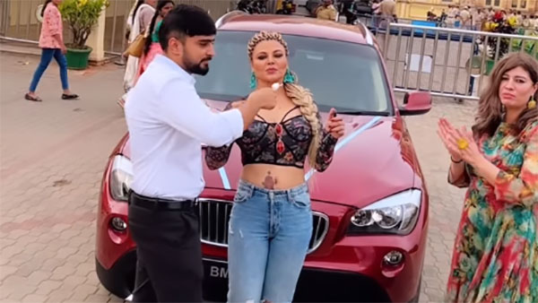 Rakhi Sawant को गिफ्ट मिली नई BMW X1 SUV, सोशल मीडिया पर जारी किया वीडियो