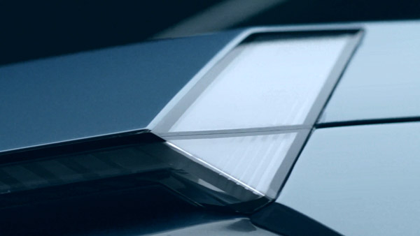 आ रही है टाटा मोटर्स की नई इलेक्ट्रिक एसयूवी, कंपनी ने दिखाई कार की झलक