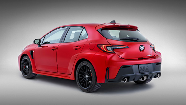 Toyota ने पेश की हॉटेस्ट-हैचबैक 2023 GR Corolla, कंपनी ने दिए हैं बेहतरीन फीचर्स