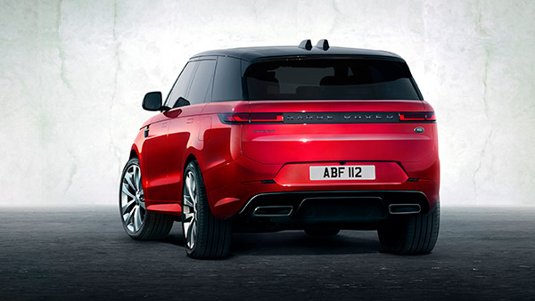 ग्लोबल स्तर पर पेश हुई 2022 Range Rover Sport, जानें क्या हुए हैं बदलाव इस ताकतवर SUV में